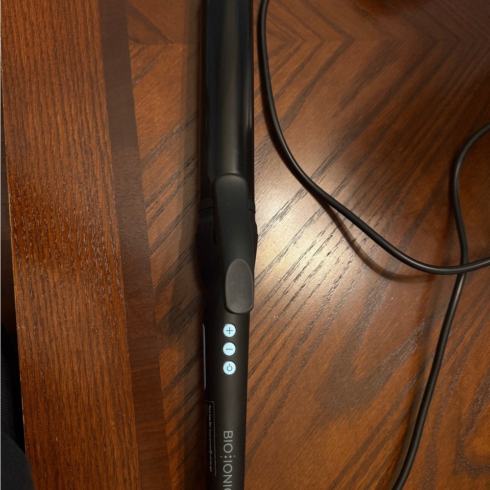 Bio Ionic Black Curling Iron